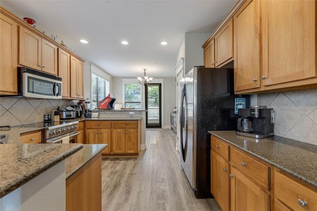 17804 Maritime Point DR 201, Jonestown, TX 78645