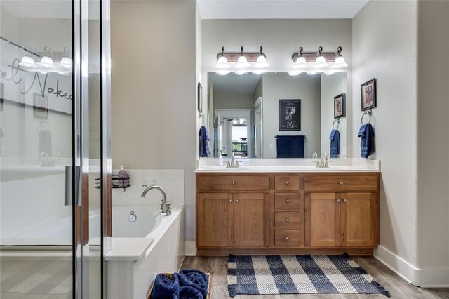17804 Maritime Point DR 201, Jonestown, TX 78645