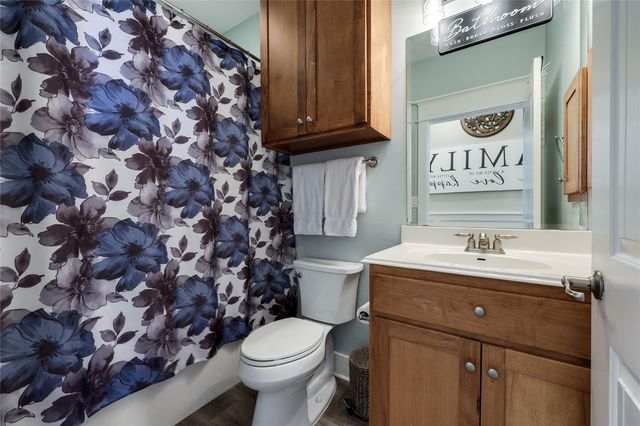 17804 Maritime Point DR 201, Jonestown, TX 78645