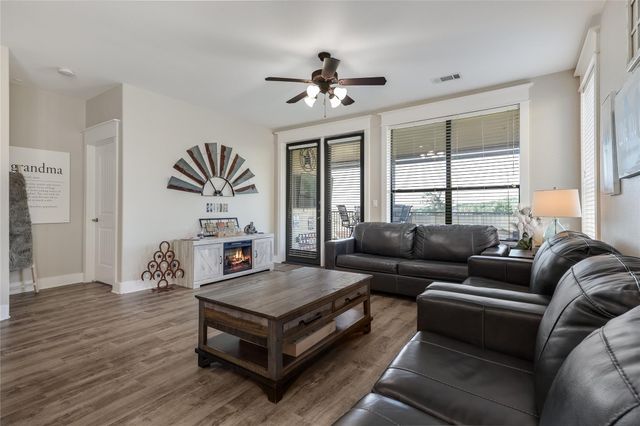17804 Maritime Point DR 201, Jonestown, TX 78645