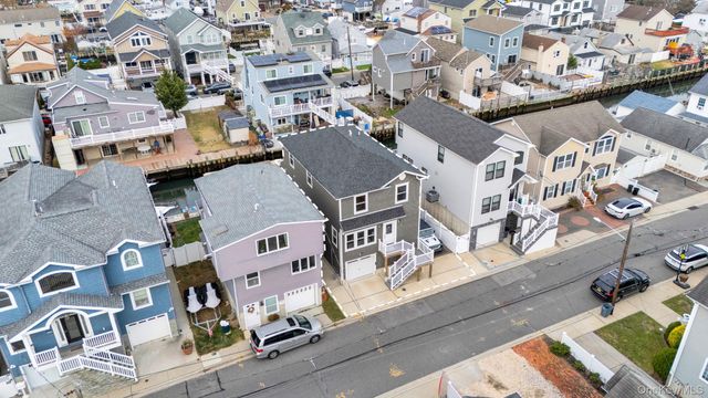 124 Beach Avenue, Bellmore, NY 11710