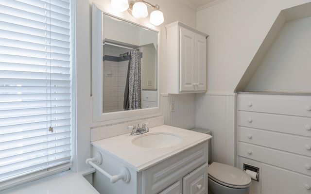 47 Baker Street, Keene, NH 03431