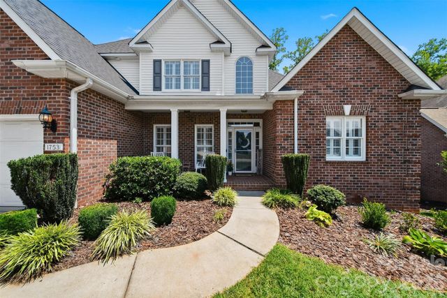 1753 30th Avenue Drive NE, Hickory, NC 28601