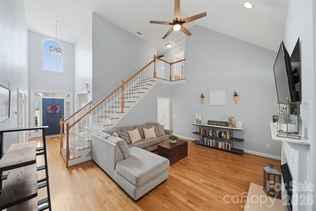 1753 30th Avenue Drive NE, Hickory, NC 28601