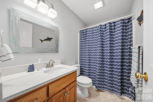 1753 30th Avenue Drive NE, Hickory, NC 28601