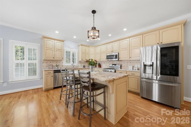 1753 30th Avenue Drive NE, Hickory, NC 28601