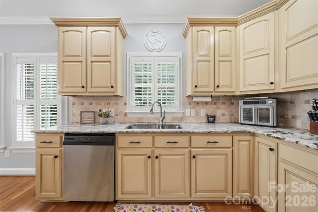 1753 30th Avenue Drive NE, Hickory, NC 28601