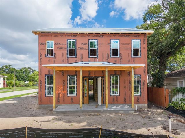 1341 28TH AVENUE N, St Petersburg, FL 33704