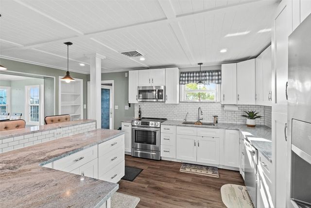 502 N Sandpiper, Ingleside, TX 78362
