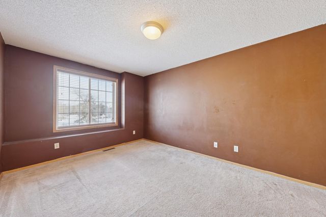 10739 Unity Lane N, Brooklyn Park, MN 55443