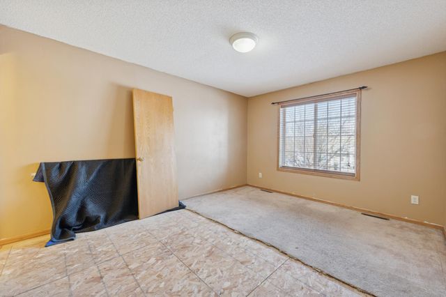 10739 Unity Lane N, Brooklyn Park, MN 55443