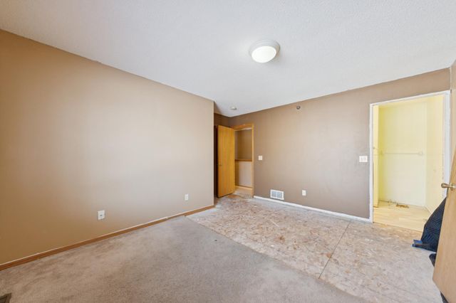 10739 Unity Lane N, Brooklyn Park, MN 55443