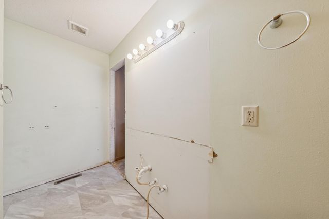 10739 Unity Lane N, Brooklyn Park, MN 55443