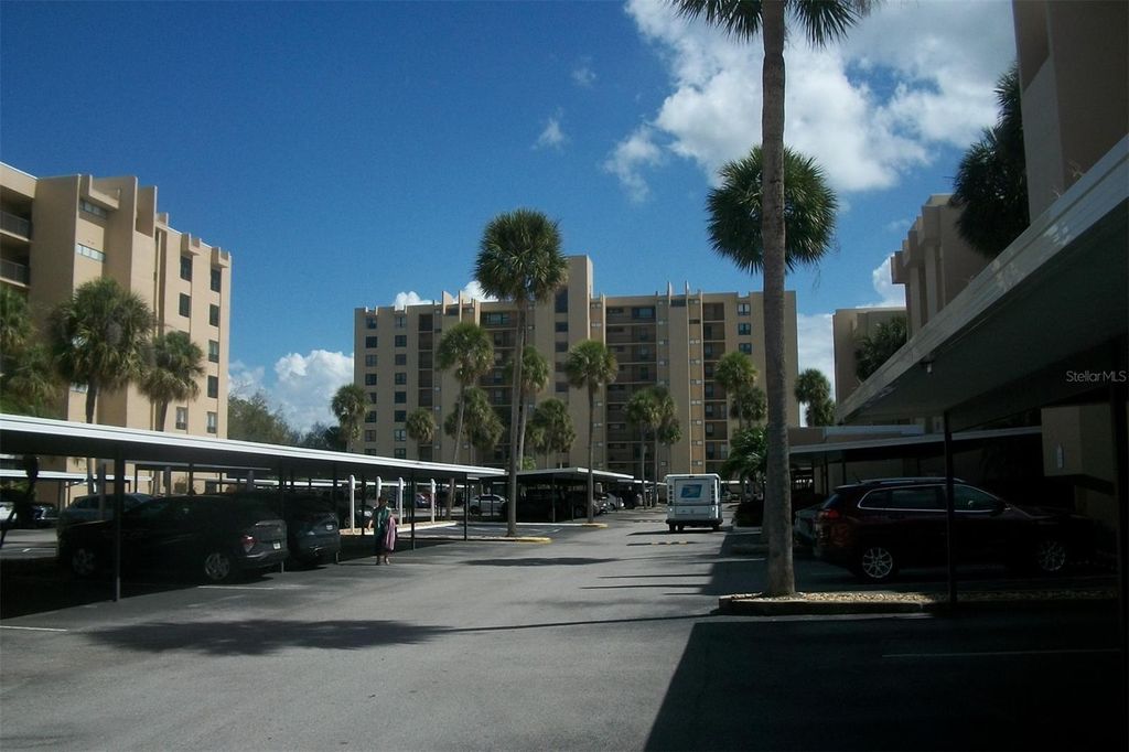 2616 COVE CAY DRIVE 207, Clearwater, FL 33760