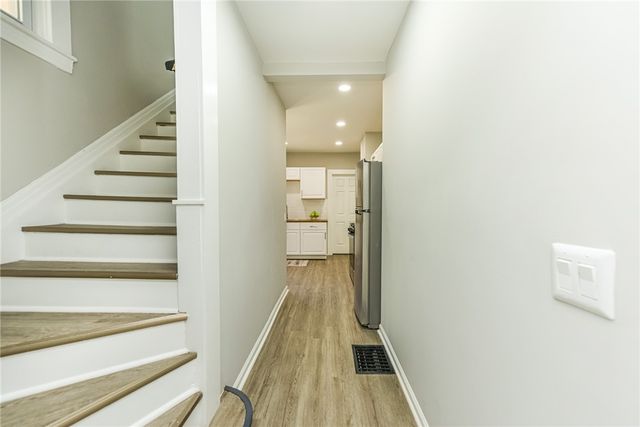 429 Hazelwood, Rochester, NY 14609