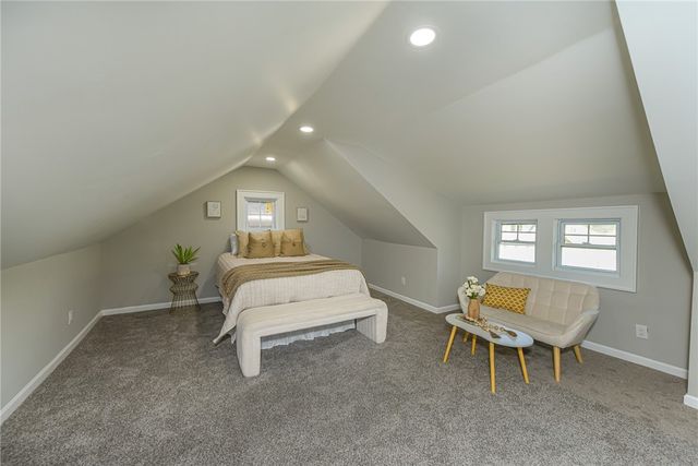 429 Hazelwood, Rochester, NY 14609