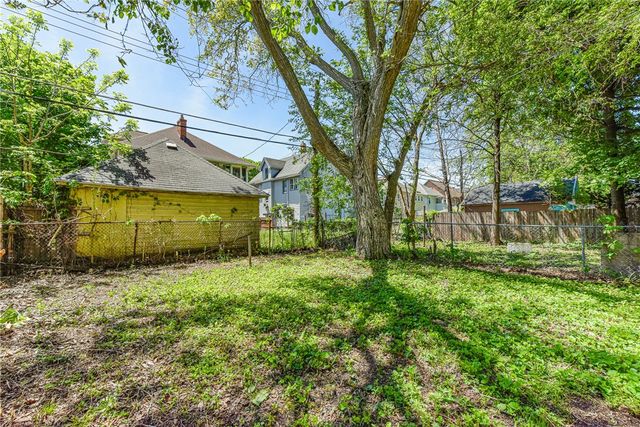 429 Hazelwood, Rochester, NY 14609