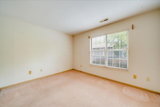 332 Hidden Ravines Drive, Powell, OH 43065