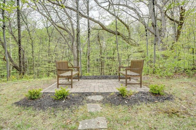 332 Hidden Ravines Drive, Powell, OH 43065