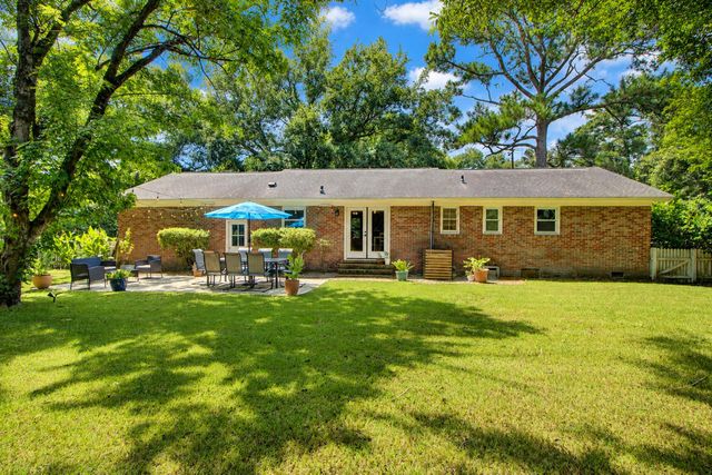 1298 Julian Clark Road, Charleston, SC 29412