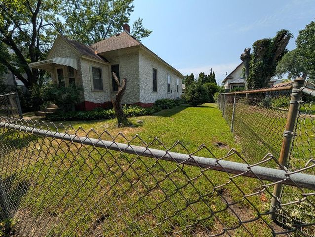 2400 Jefferson Street NE, Minneapolis, MN 55418