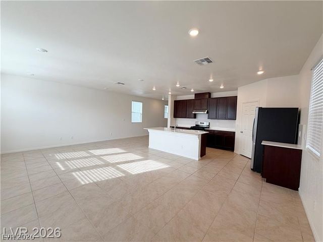 6983 Cottage Vista Avenue, Las Vegas, NV 89113