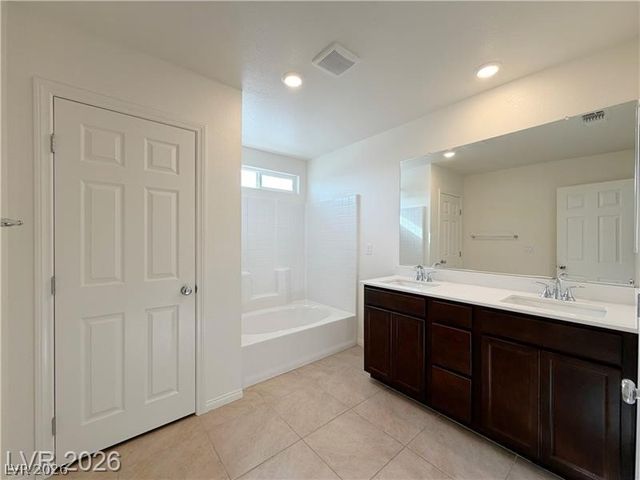 6983 Cottage Vista Avenue, Las Vegas, NV 89113