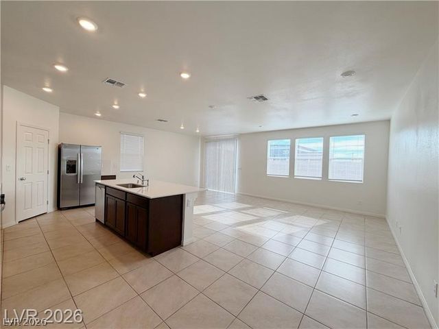 6983 Cottage Vista Avenue, Las Vegas, NV 89113