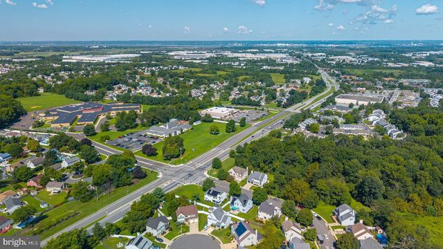 104 STONE HENGE DR, Swedesboro, NJ 08085