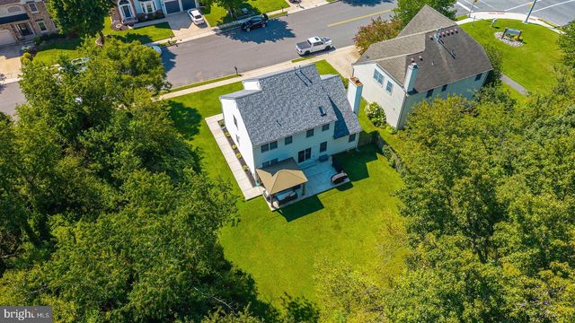 104 STONE HENGE DR, Swedesboro, NJ 08085