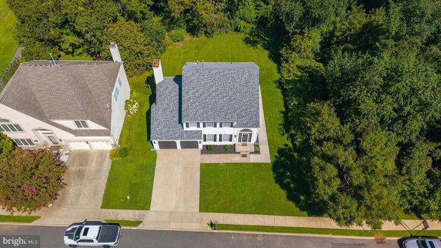 104 STONE HENGE DR, Swedesboro, NJ 08085