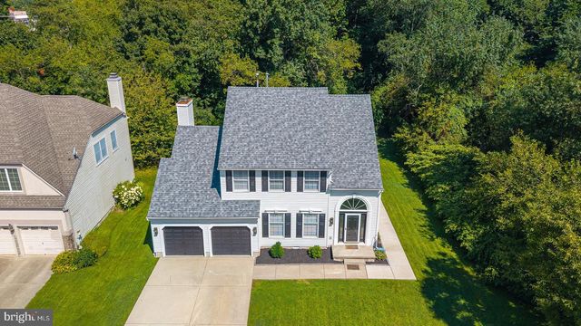 104 STONE HENGE DR, Swedesboro, NJ 08085