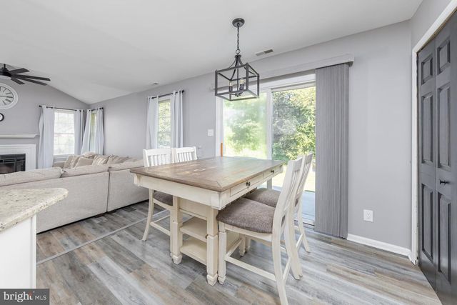 104 STONE HENGE DR, Swedesboro, NJ 08085