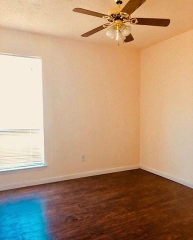 12212 Bishop Drive, Balch Springs, TX 75180