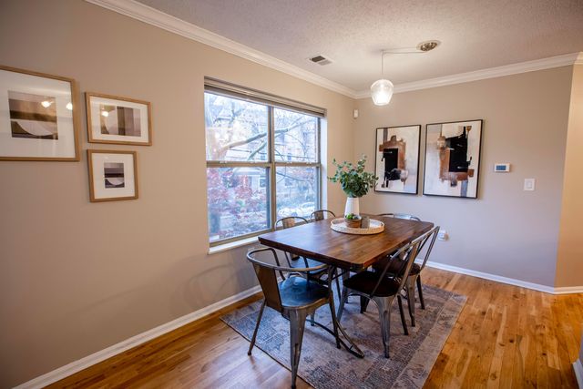 39 Buttles Avenue, Columbus, OH 43215