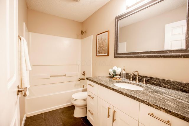 39 Buttles Avenue, Columbus, OH 43215