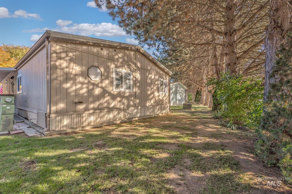 2701 N Alder Dr #69 69, Fruitland, ID 83619 photo 2