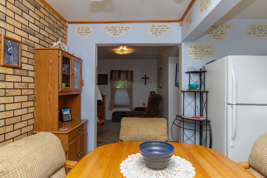 Image 11 of property listing at 607 4th Street W, Polson, MT 59860