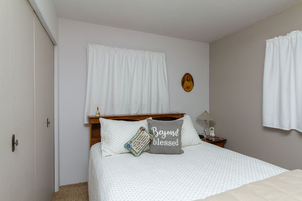 Image 9 of property listing at 607 4th Street W, Polson, MT 59860