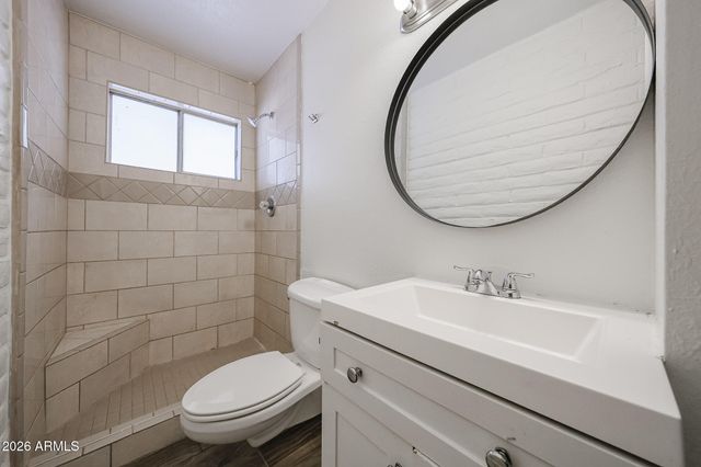 3119 W COUNTRY GABLES Drive, Phoenix, AZ 85053