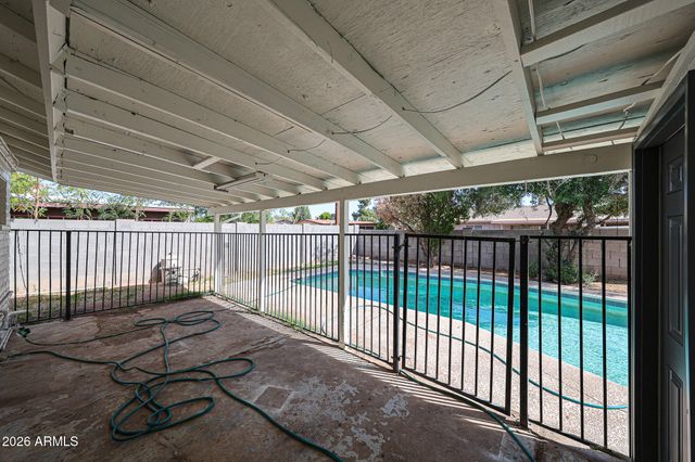 3119 W COUNTRY GABLES Drive, Phoenix, AZ 85053