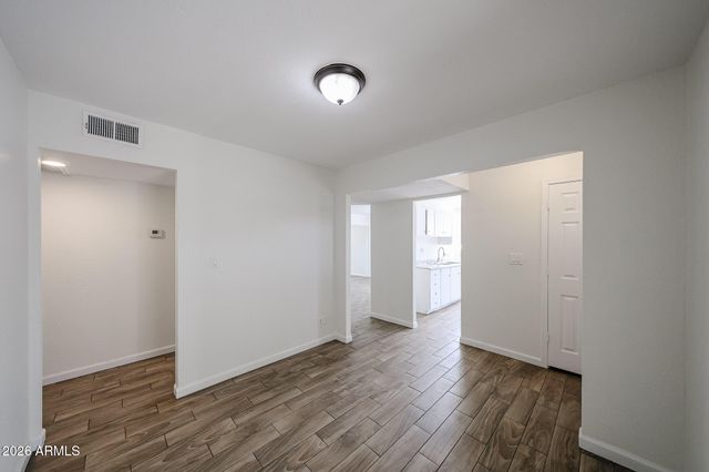 3119 W COUNTRY GABLES Drive, Phoenix, AZ 85053