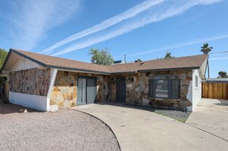 3119 W COUNTRY GABLES Drive, Phoenix, AZ 85053