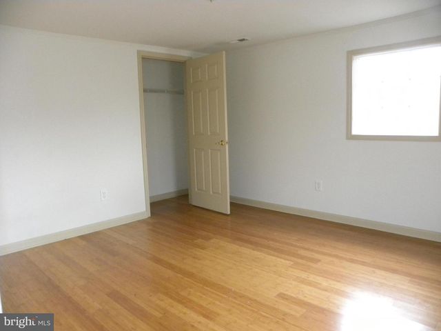 3397 N DELSEA DR, Vineland, NJ 08360