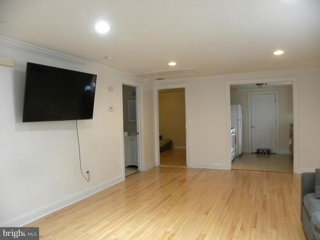 3397 N DELSEA DR, Vineland, NJ 08360
