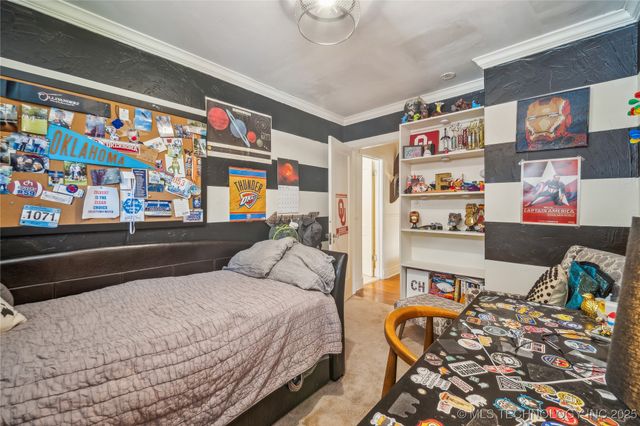 2251 S Saint Louis Avenue, Tulsa, OK 74114