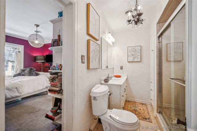 2251 S Saint Louis Avenue, Tulsa, OK 74114