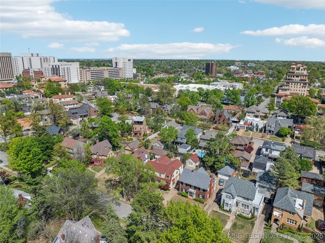 2251 S Saint Louis Avenue, Tulsa, OK 74114