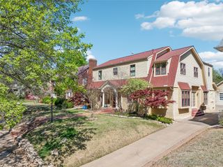 2251 S Saint Louis Avenue, Tulsa, OK 74114