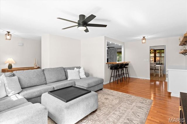715 N Lincoln Avenue, O'fallon, IL 62269